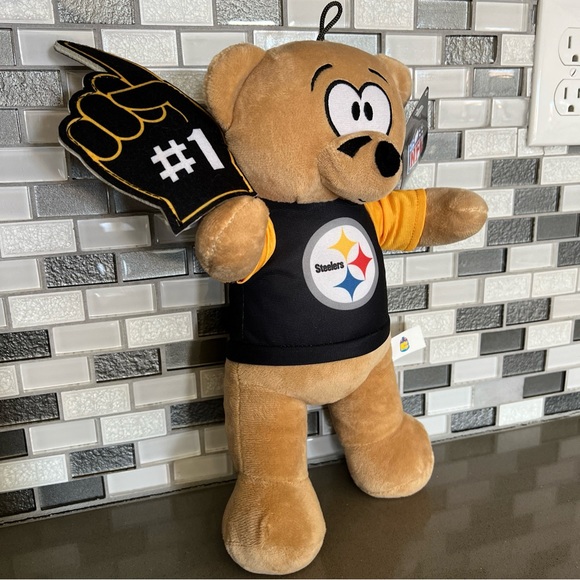 Pittsburgh Steelers NFL Football Bear Plush #1 Finger T-Shirt / 14” / BRAND NEW - Picture 5 of 16